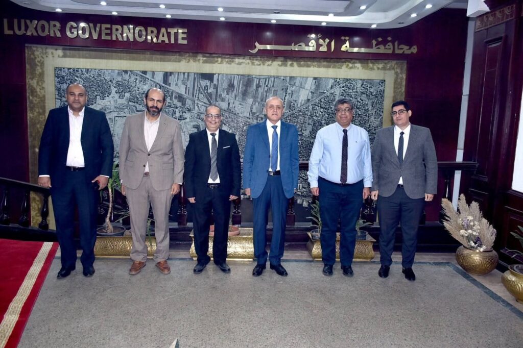 fb_img_17739137528039159640176319013887-1024x682 وفد الإنجيليين يقدم التهنئة لمحافظ الأقصر بمناسبة عيد الفطر المبارك