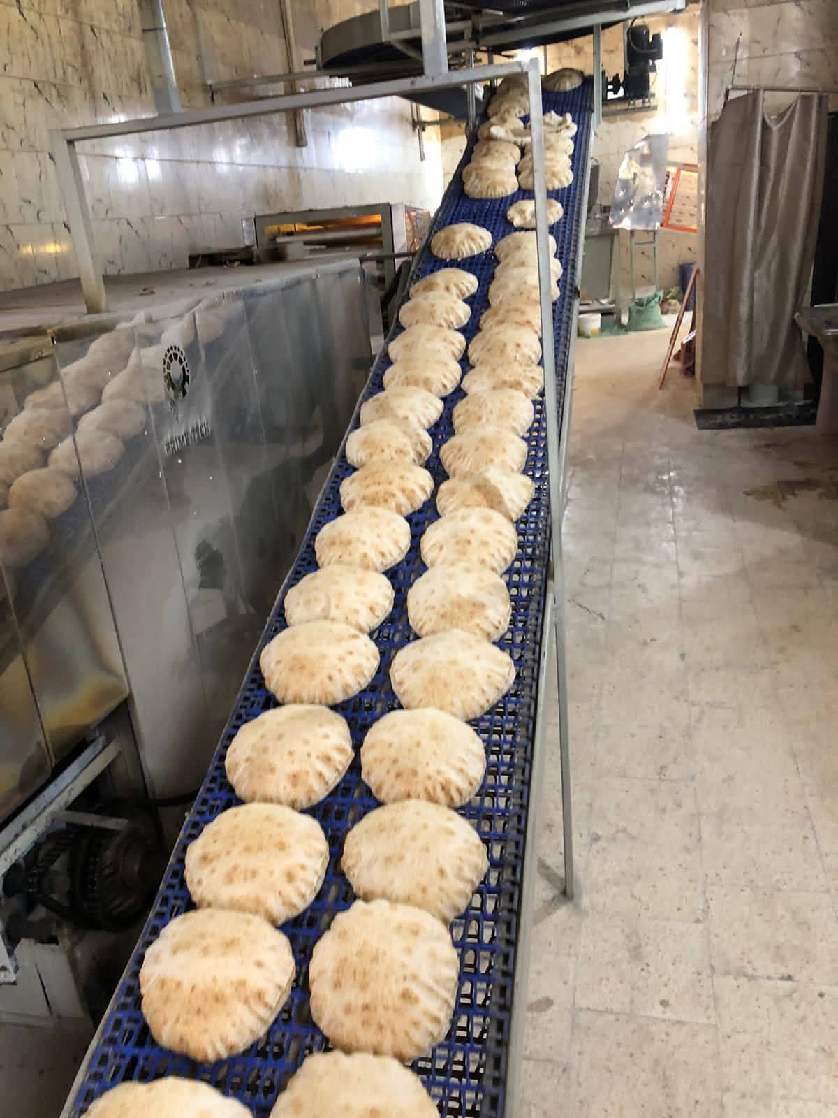 محافظ الدقهلية يتفقد مخبز المحافظة لمتابعة جودة الخبز والالتزام بالأوزان وانتظام الصرف