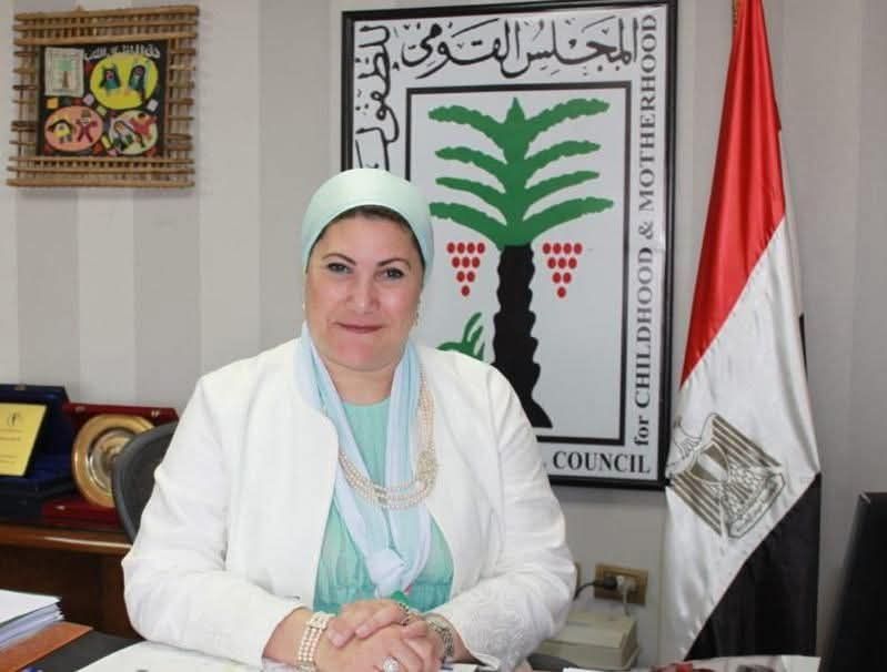 بيان صادر عن المجلس القومي للطفولة والأمومة:- رئيسة المجلس القومي للطفولة والأمومة تتابع العمل بخط نجدة الطفل خلال أيام عيد الفطر المبارك