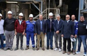 fb_img_17742711188605195281800649951405-300x194 فى زيارة ميدانية…#وزير_الكهرباء والطاقة المتجددة يتفقد محطة كهرباء بنى سويف المركبة لتوليد الكهرباء بمحافظة بني سويف ويتابع نمط التشغيل ومعدلات استهلاك الوقود.