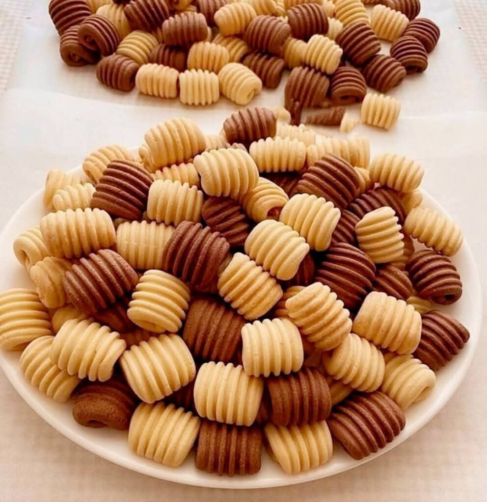 fb_img_17744349221248620036565796743087-992x1024 بسكويت الـ 10 دقايق ⏱️🍪