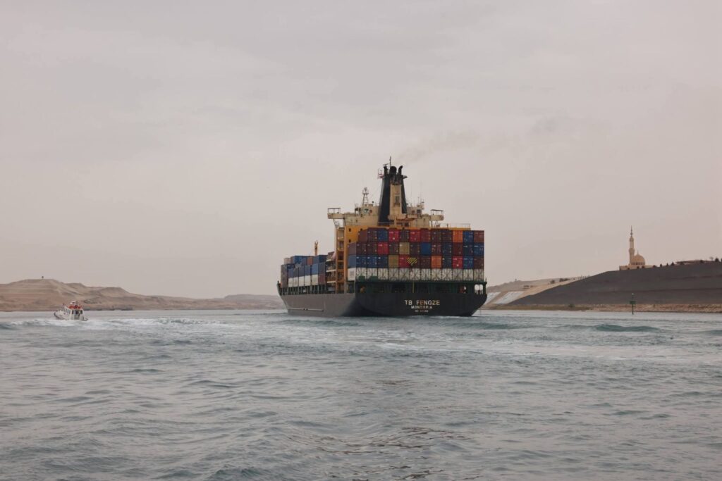 fb_img_17744376561178719571129173723288-1024x683 الفريق أسامة ربيع: "حركة الملاحة بالقناة منتظمة… وتدابير للتعامل مع سوء الأحوال الجوية"