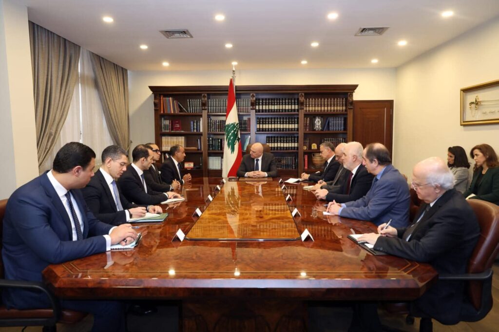 fb_img_17745310265696014619683621943929-1024x682 وزير الخارجية يلتقي فخامة رئيس الجمهورية اللبنانية في بيروت وينقل رسالة دعم من القيادة والشعب المصرى