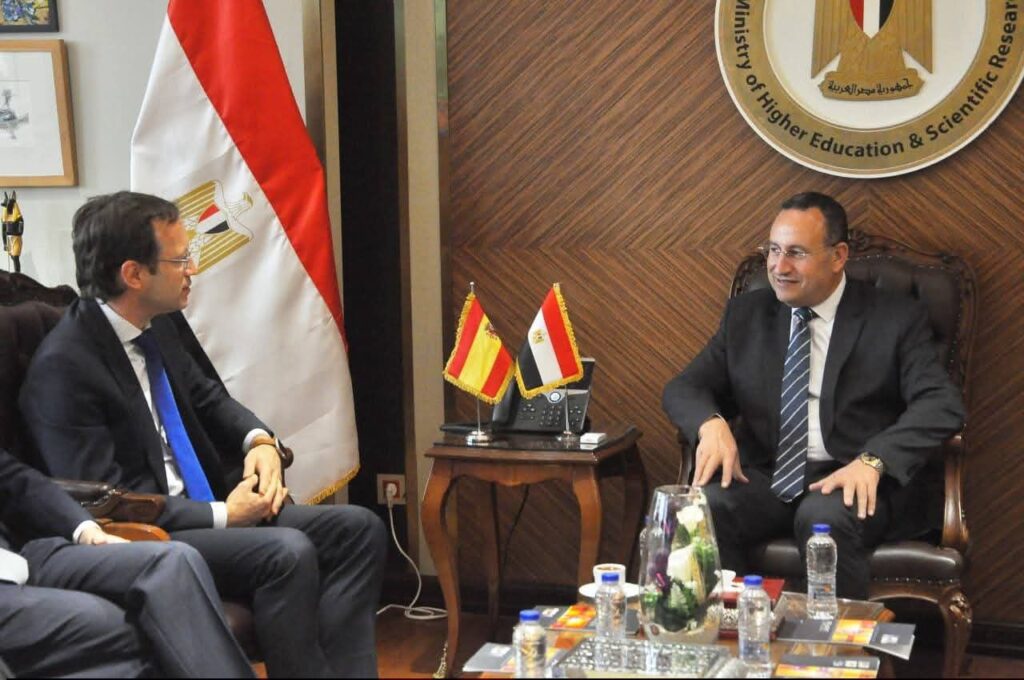 fb_img_17746062449293329590790994367358-1024x680 وزير التعليم العالي يبحث سبل تعزيز التعاون مع سفير مملكة إسبانيا ووفد جامعة IE الإسبانية