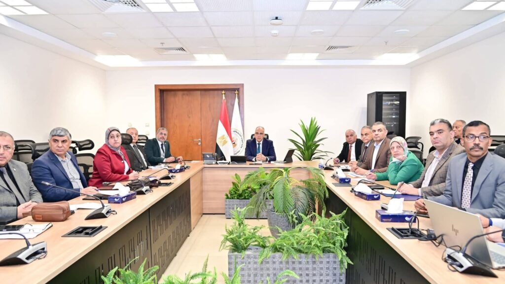 fb_img_17746851092083460847300022580659-1024x576 الدكتور سويلم يتابع حالة المنظومة المائية بزمام ترع الإسماعيلية والسويس وبورسعيد، والجاهزية لموسم أقصى الاحتياجات المائية المقبل