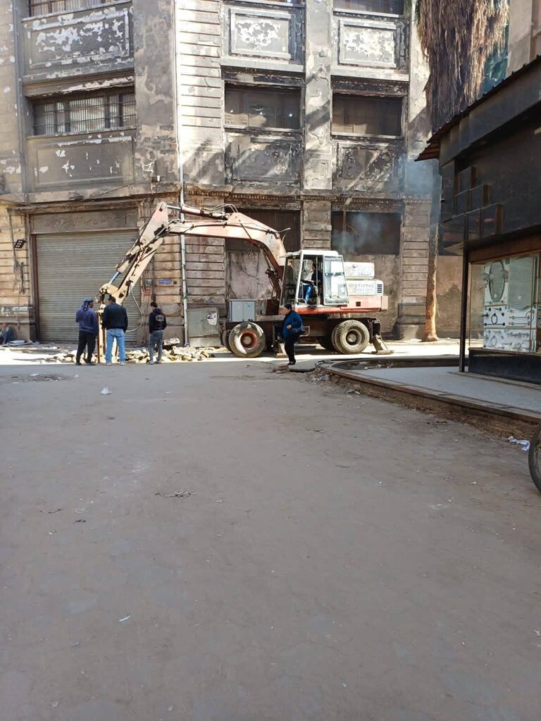 fb_img_17746898314118950074173730705353-768x1024 وزيرة التنمية المحلية والبيئة تعلن بدء تنفيذ أعمال المرافق بالمرحلة الثانية لتطوير منطقة العتبة بالقاهرة ضمن خطة الدولة للارتقاء بالأسواق الحضرية