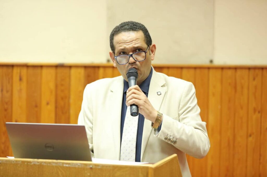 fb_img_17747772554098540492354205369753-1024x682 رئيس جامعة الأزهر: قوة المؤسسات التعليمية تقاس بإنتاج المعرفة وأكرم عطاء للإنسان هو عطاء العلم