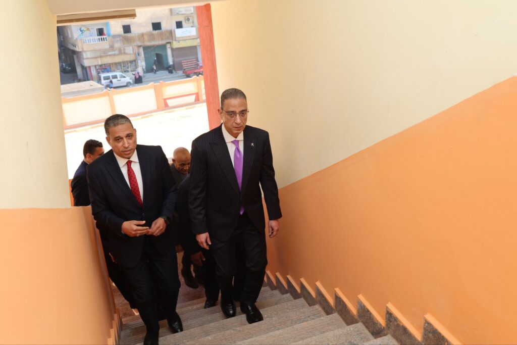 img-20260302-wa00483448541990474873286-1024x683 محافظ الجيزة يفتتح مدرستي الأقصى للتعليم الأساسي والرسمية للغات بالطالبية بإجمالي 144 فصلًا دراسيًا<br>