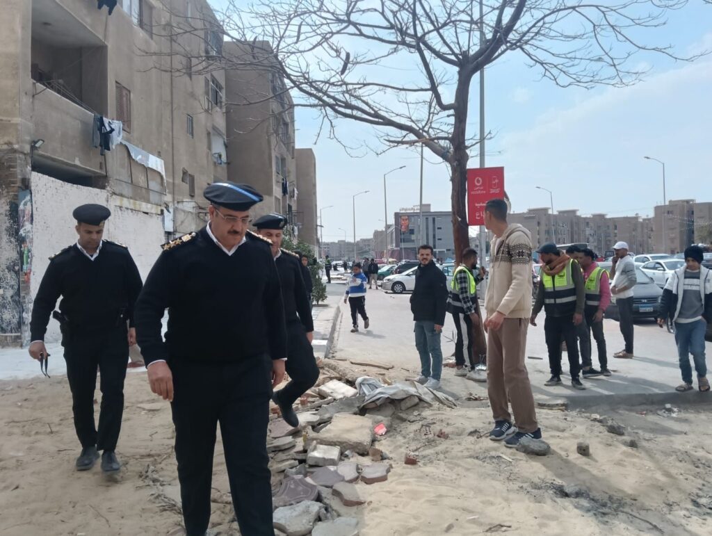 img-20260305-wa00292896500277593674515-1024x771 ضربة قوية للعشوائية".. جهاز 6 أكتوبر يُعيد غلق الوحدات "العائدة للمخالفة" بالحي العاشر