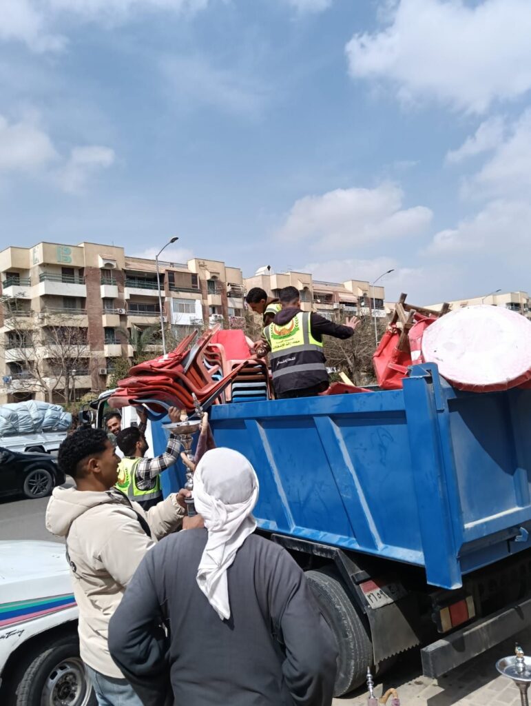 img-20260305-wa00399151149347668800560-771x1024 ضربة قوية للعشوائية".. جهاز 6 أكتوبر يُعيد غلق الوحدات "العائدة للمخالفة" بالحي العاشر