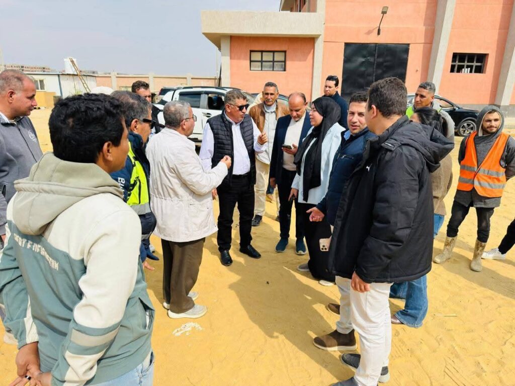 img-20260307-wa00199025024559805423890-1024x768 رئيس جهاز حدائق أكتوبر يتفقد عدداً من مشروعات الطرق بالمدينة