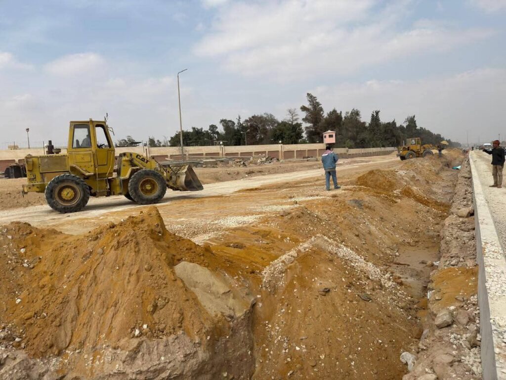 img-20260307-wa0021655708823872518628-1024x768 رئيس جهاز حدائق أكتوبر يتفقد عدداً من مشروعات الطرق بالمدينة