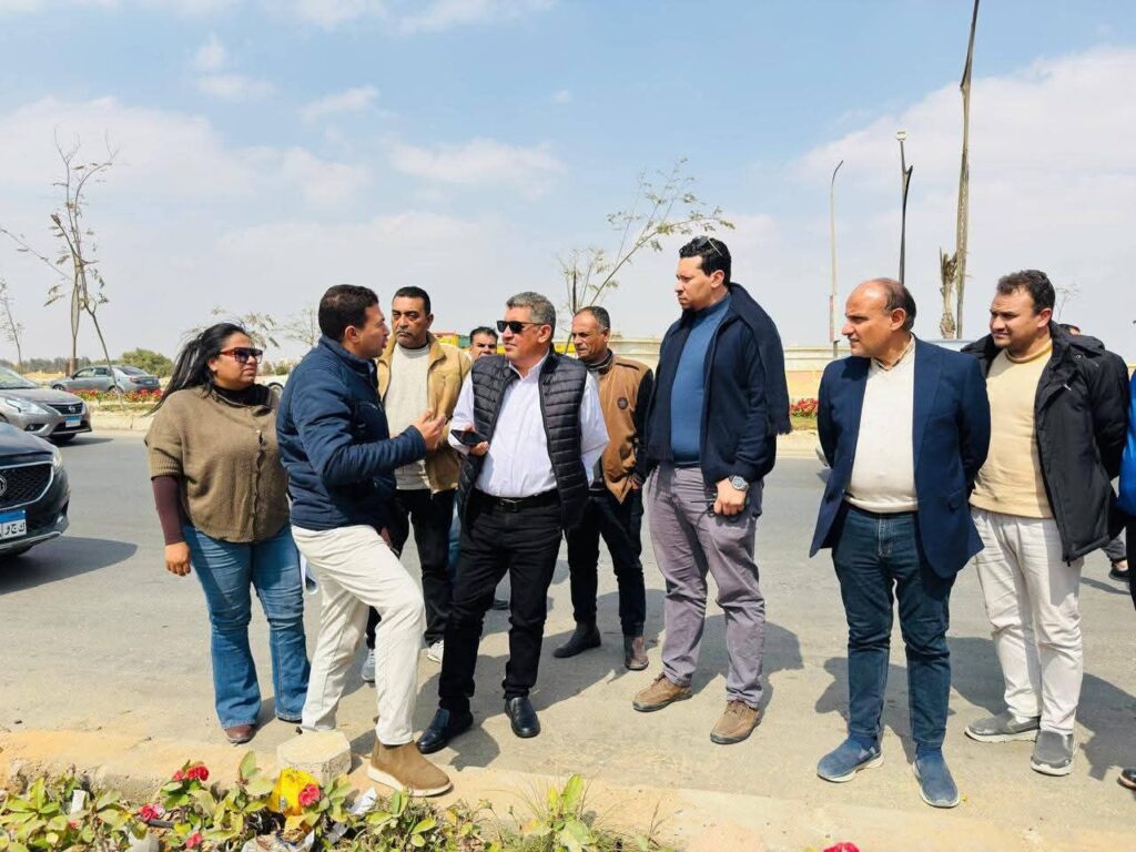 img-20260307-wa00302074868051234182790-1024x768 رئيس جهاز حدائق أكتوبر يتفقد عدداً من مشروعات الطرق بالمدينة