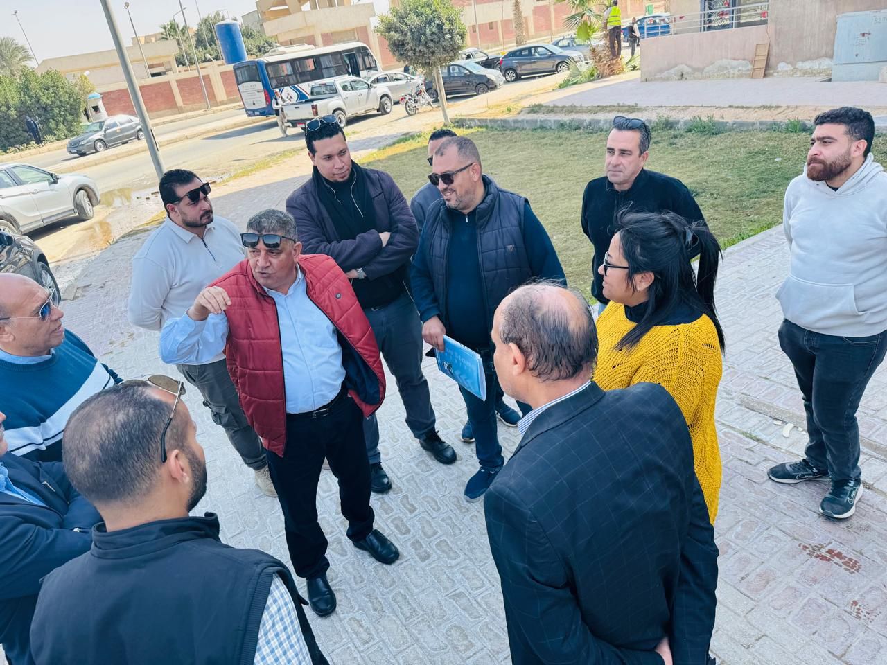 ضمن خطة التنمية بالمدينة.. رئيس جهاز حدائق أكتوبر يتابع أعمال الصيانة والتجميل بكمبوند دار مصر