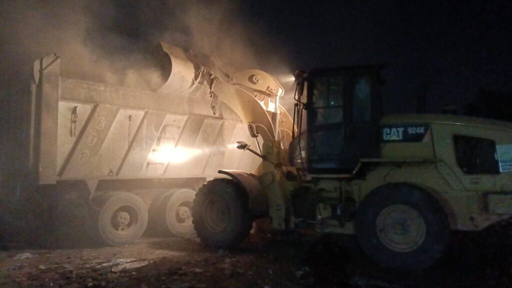 img-20260316-wa0020539172504204017197-1024x576 محافظة الجيزة ترفع 1800 طن مخلفات من العمرانية والوراق وإمبابة ضمن حملات مكثفة للنظافة