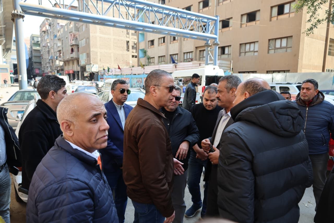 محافظ الجيزة يتفقد حالة النظافة والإشغالات بأحياء الوراق والمنيرة الغربية وإمبابة ويوجه بتكثيف حملات تحقيق الانضباط بالشارع
