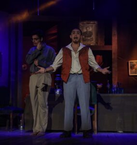 img-20260329-wa00249036855890606176598-284x300 بالصور.. «الكمامة» في مهرجان المسرح العالم تتحول من أداة وقاية الى عقاب نفسي