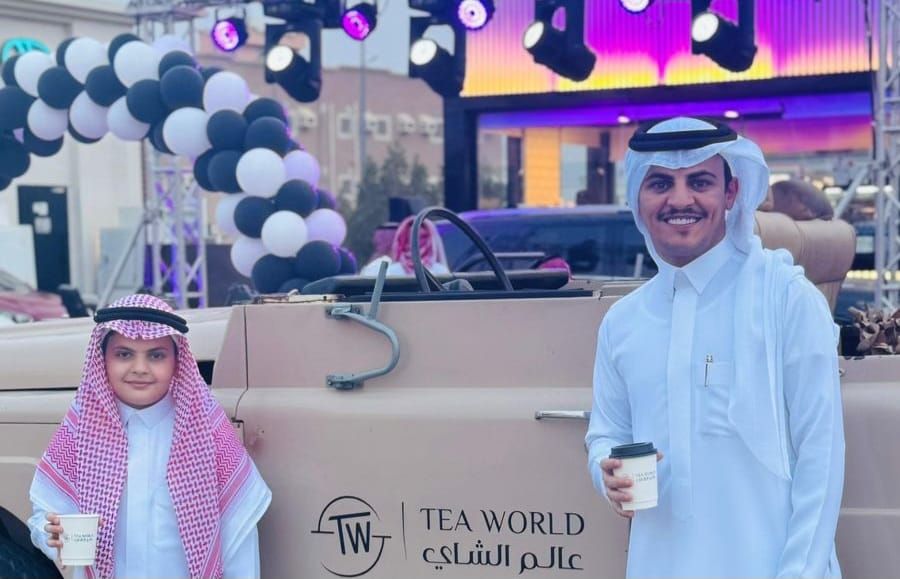 أحمد مسفر العامري.. صوت يجمع بين الإبداع والاحترافية