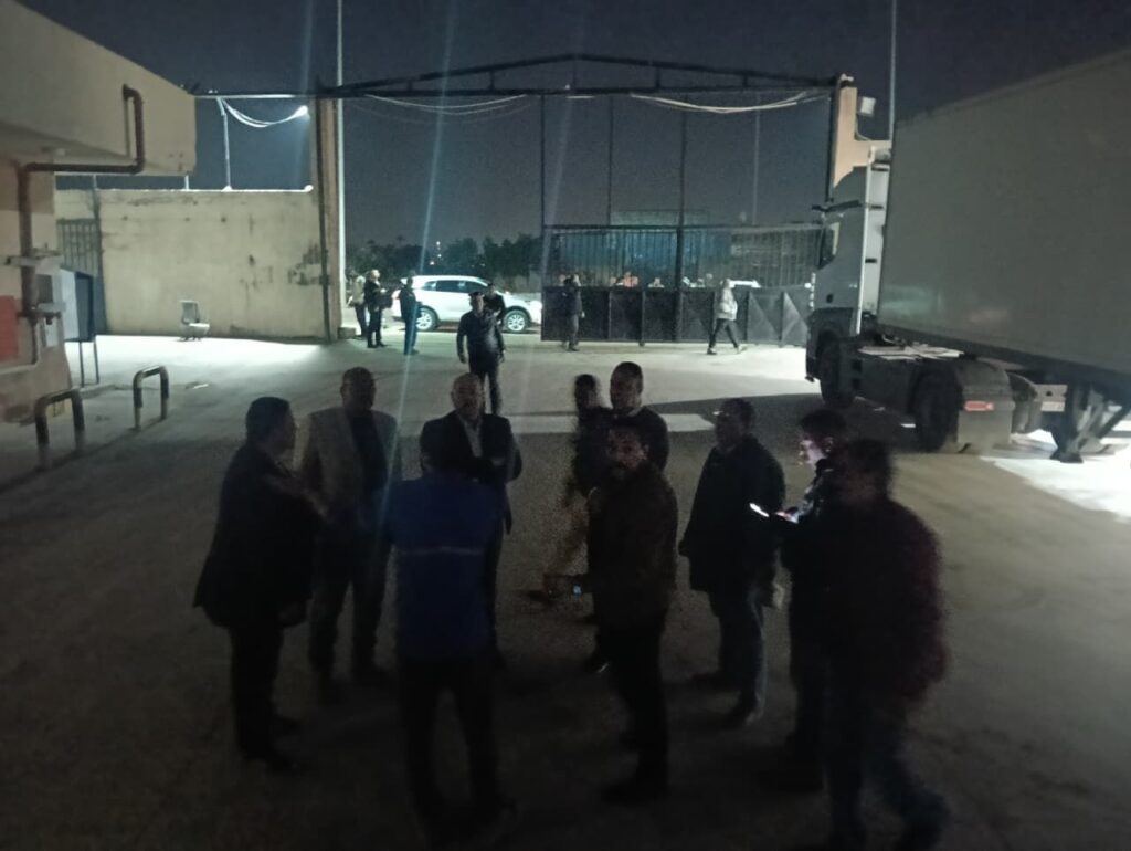 img-20260330-wa00764101086625761006626-1024x770 نائب محافظ الجيزة يتابع ميدانيا الالتزام بمواعيد غلق المحال العامة بمركز كرداسة