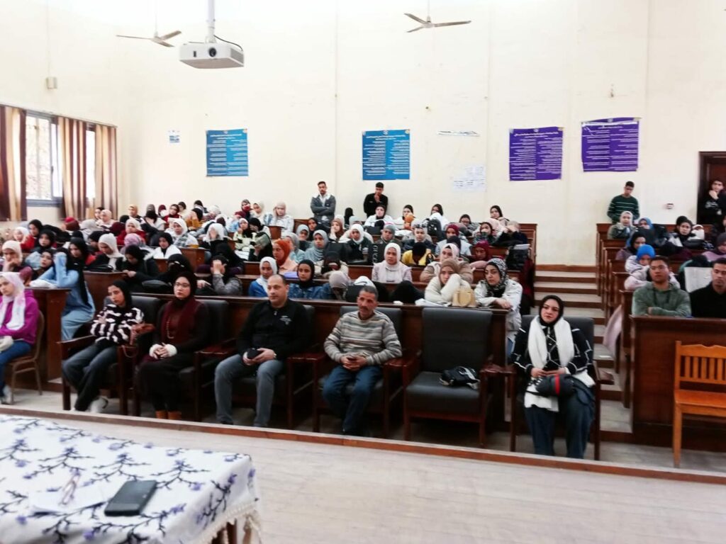 messenger_creation_3fdcb3b5-596d-4f40-92cb-c075ddb4b4163368517486752004582-1024x768 الوعى الرقمي وتأثيره على الأمن القومي  .. لقاء اعلام الشرقية بجامعة الزقازيق