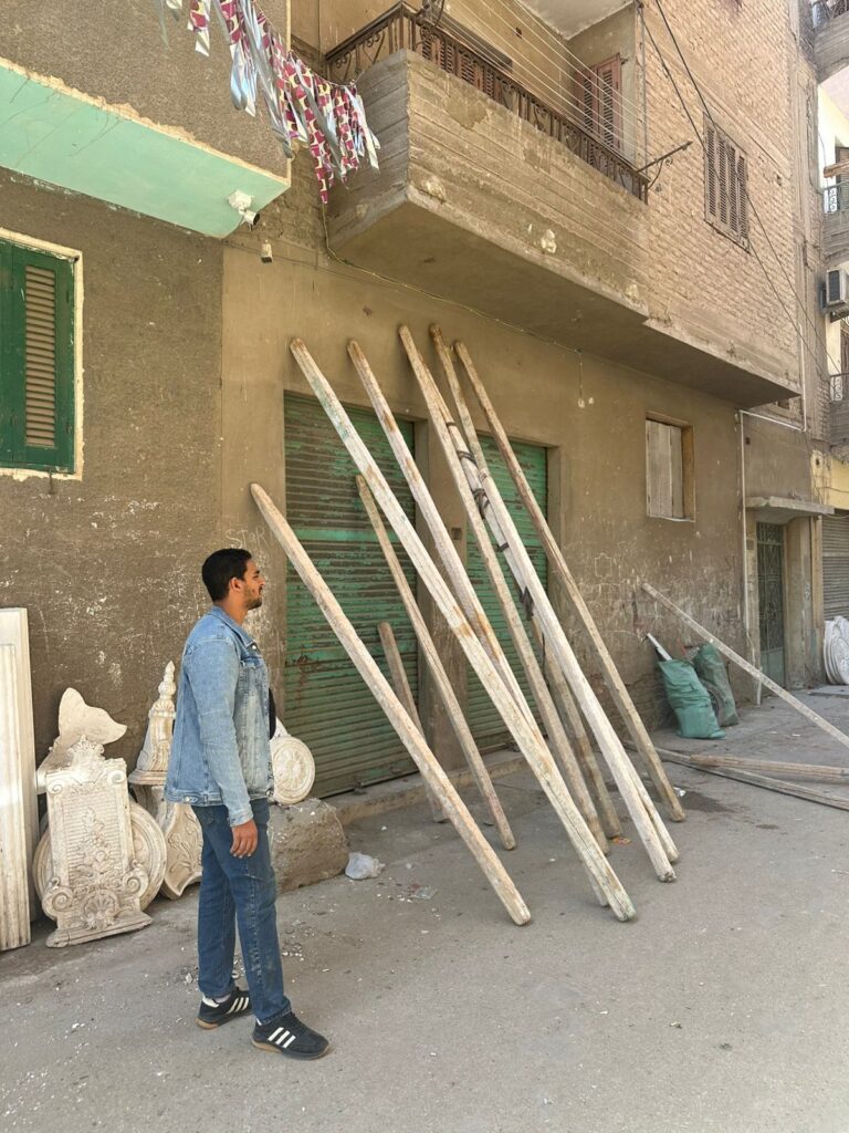 1001015689330718938806641779-768x1024 