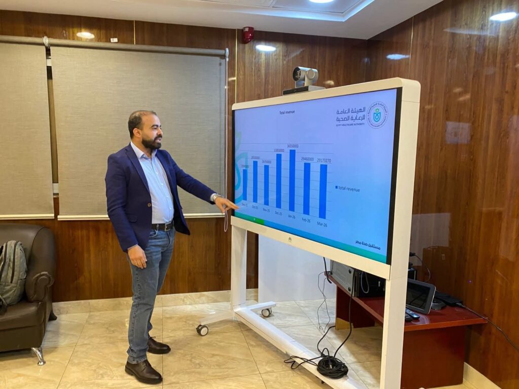 10010159258826494246584590239-1024x768 نائب مدير فرع بورسعيد تعقد إجتماع "دورة إدارة الإيرادات" لمناقشة خطط التطوير