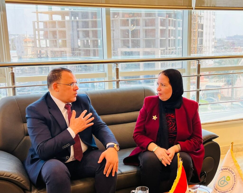 10010204902711920806622038882-1024x812 تعزيزًا للتكامل المؤسسي ودعم المنظومة الصحية ببورسعيد