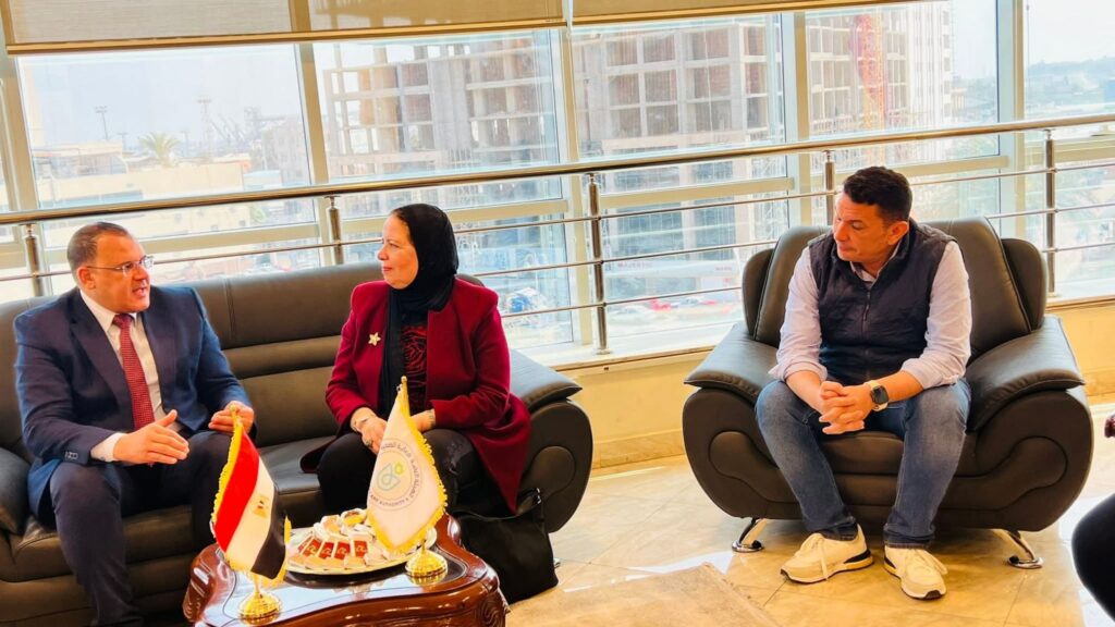 10010204921524623557229969702-1024x576 تعزيزًا للتكامل المؤسسي ودعم المنظومة الصحية ببورسعيد