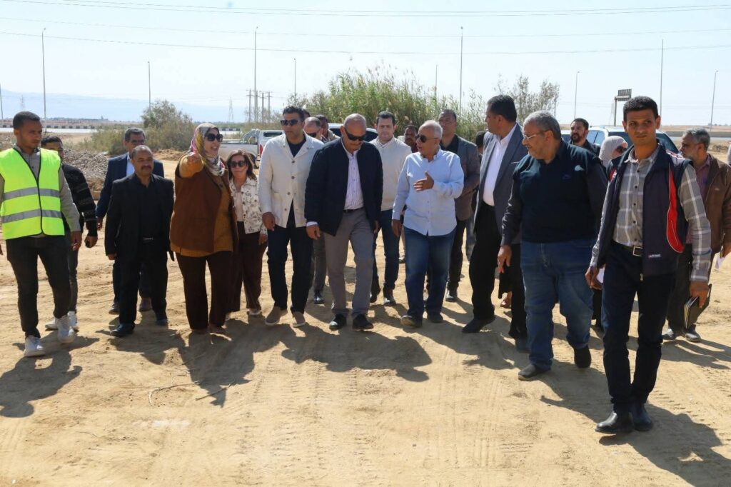 10010237517022567539620094552-1024x682 في إطار حرص القيادة التنفيذية على حماية المواطنين وتعزيز منظومة السلامة العامة، وتنفيذاً لتوجيهات معالي اللواءأ ح / هاني رشاد، محافظ السويس، فقد تم اتخاذ خطوة جادة وغير مسبوقة نحو التعامل الحضاري والآمن مع ظاهرة الكلاب الضالة.