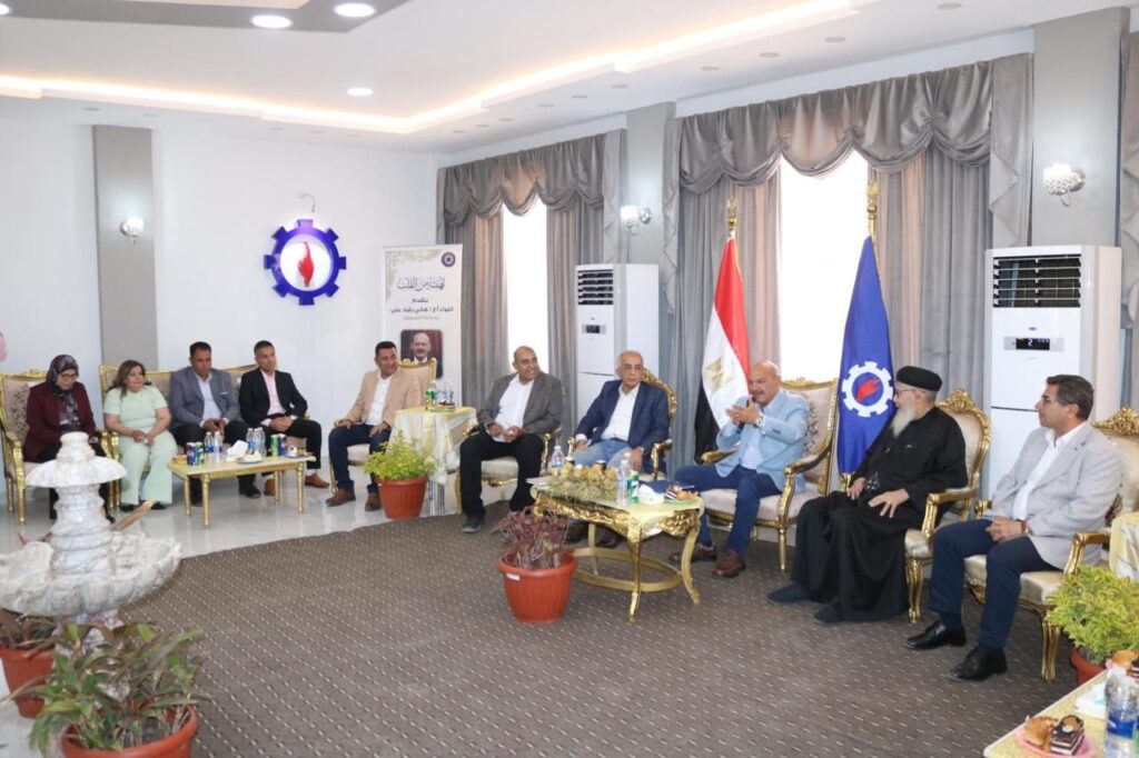 10010261078651068636010032004-1024x682 محافظ السويس يهنئ العاملين من الإخوة الأقباط بعيد القيامة المجيد وشم النسيم بشاليهات بورتوفيق