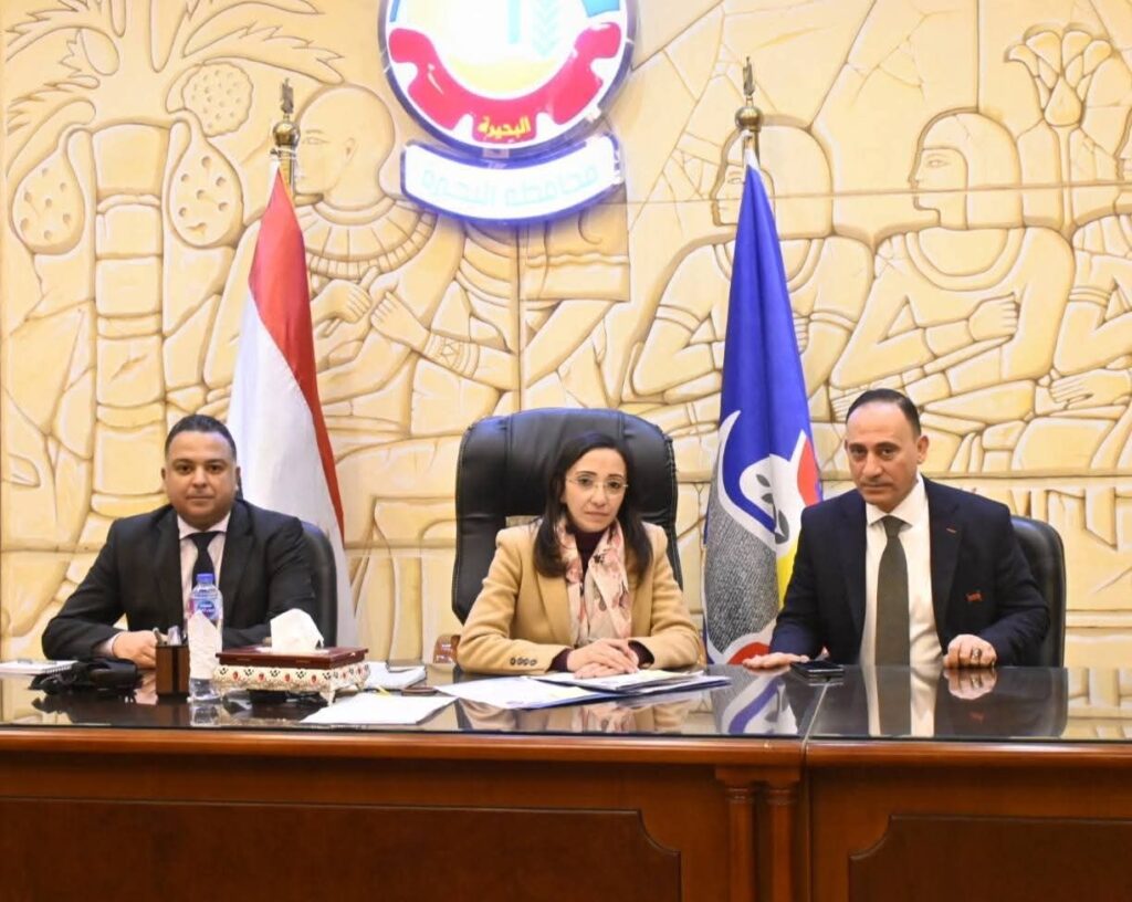 fb_img_17750626800803739133933971091304-1024x816 محافظ البحيرة تناقش مع النواب احتياجات المواطنين وجهود التنمية وسبل تحسين الخدمات بمختلف القطاعات