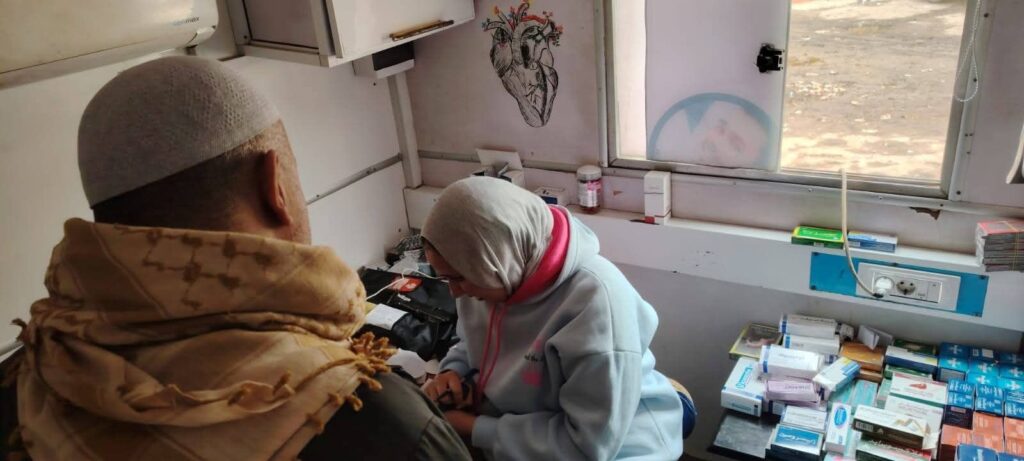 fb_img_17752239145796988876444878791446-1024x461 قوافل سكانية متكاملة تُقدِّم خدمات طبية لـ  732 مواطنًا بالإضافة لخدمات بيطرية بمركزي الرحمانية والمحمودية