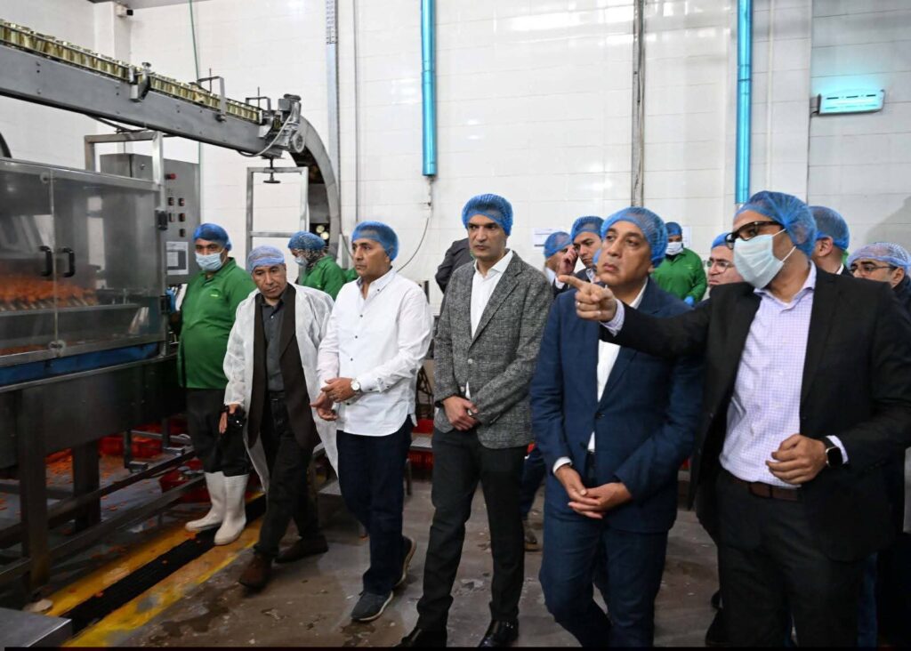 fb_img_17753044084072747968520907612847-1024x732 رئيس الوزراء يتفقد مصنع "فيردي فودز" للصناعات الغذائية