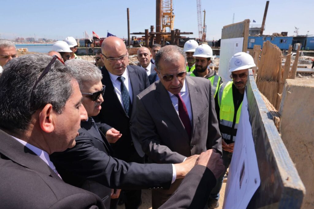 fb_img_17756550952252159605037637277785-1024x683 ● الفريق أسامة ربيع يبحث سبل التعاون مع محافظ بورسعيد في عدد من المشروعات التنموية والخدمية