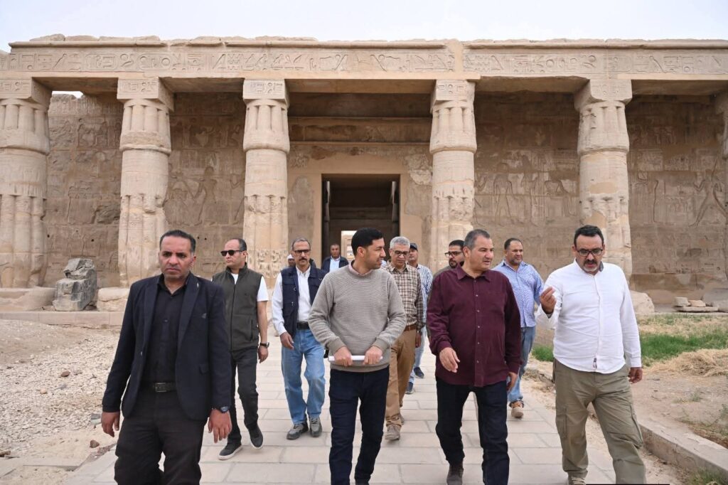 fb_img_1775914947029730492096229837324-1024x682 بدء مشروعات ترميم وتطوير معابد الأقصر والكرنك بالبر الشرقي وحتشبسوت وستي الأول بالبر الغربي في الأقصر