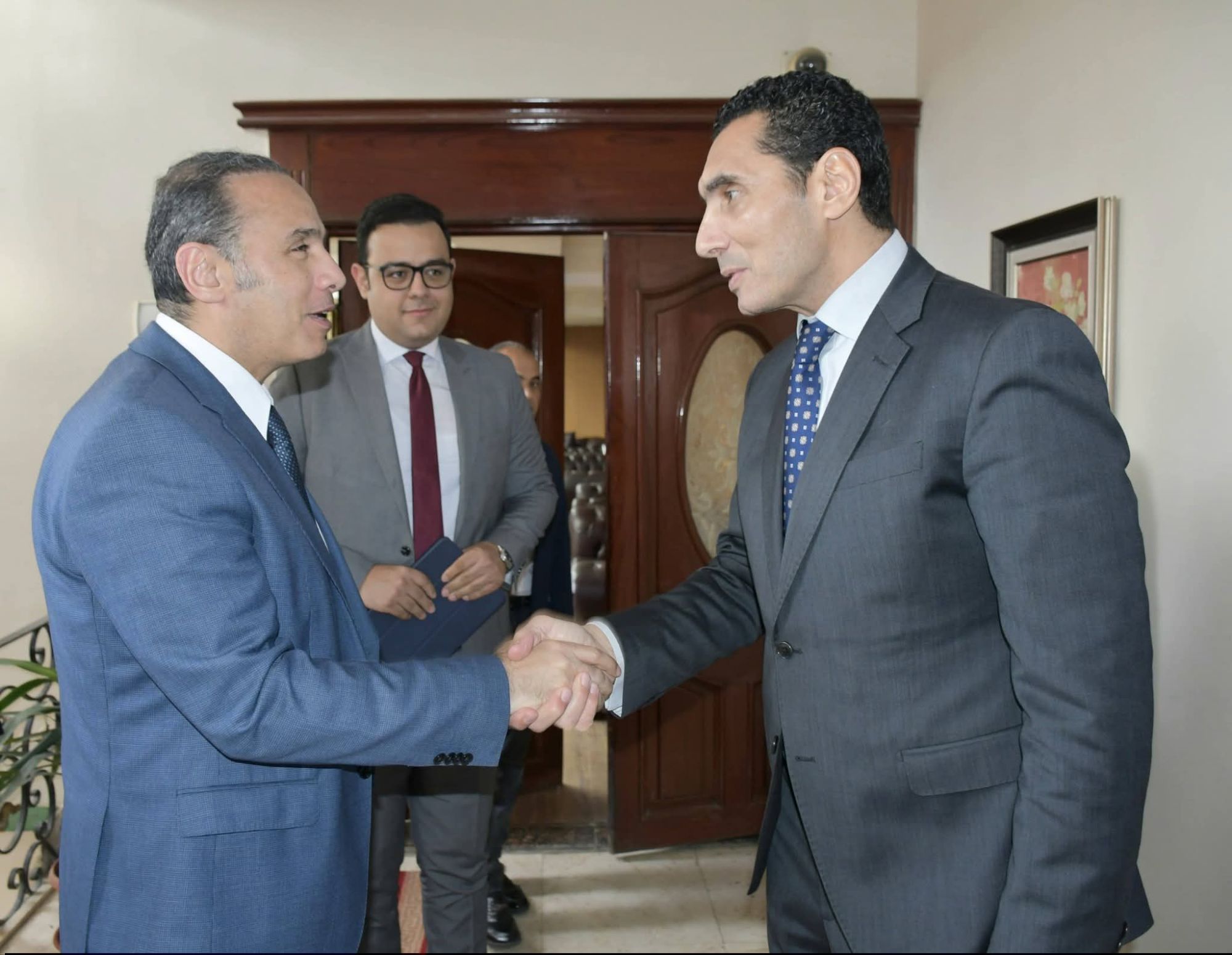 وزير الشباب والرياضة يبحث مع رئيس هيئة الرقابة المالية تعزيز أطر التعاون المشترك