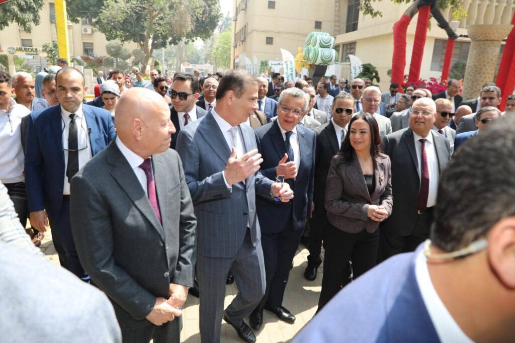 fb_img_17763382149142451452511827855439-1024x682 بيان صادر عن وزارة الزراعة واستصلاح الأراضي:● وزيرا الزراعة والتضامن الاجتماعي يفتتحان النسخة الـ 93 لمعرض زهور الربيع بالمتحف الزراعي بالدقي بحضور محافظ القاهرة ورئيس الجهاز المركزي للمحاسبات