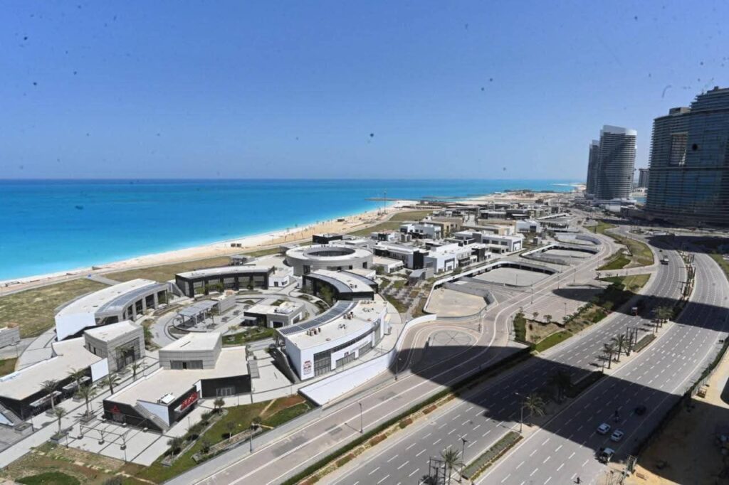 fb_img_1776338677097604113828048792986-1024x682 بيان صادر عن وزارة الإسكان والمرافق والمجتمعات العمرانية:■ وزيرة الإسكان تتابع سير العمل بعددٍ من المشروعات الجاري تنفيذها بمدينة العلمين الجديدة ومارينا