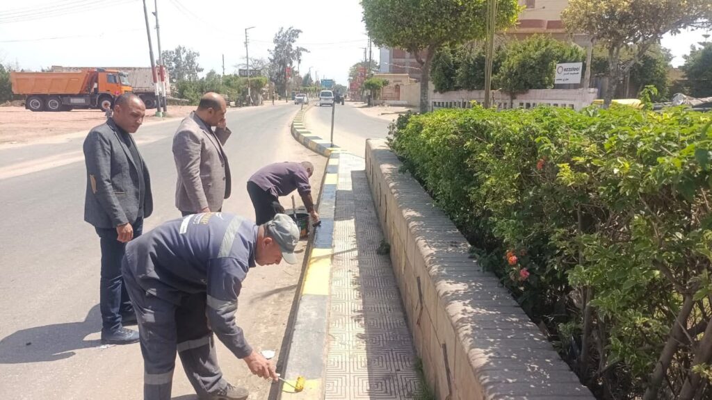 fb_img_17765108692571160022948443801105-1024x576 محافظ كفرالشيخ: دهان وتجميل الأرصفة والبلدورات ورفع كفاءة مدخل مدينة دسوق .. ضمن خطة المحافظة لتطوير المظهر الحضاري