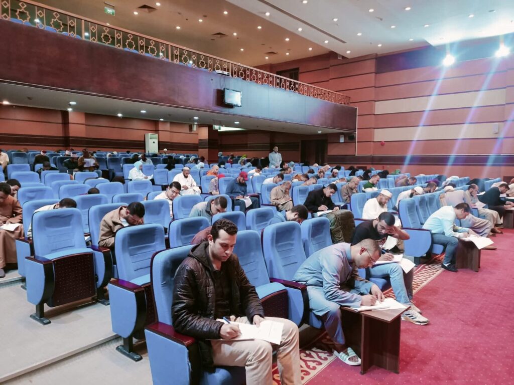 fb_img_17767701644657441857094777406881-1024x768 وزارة الأوقاف تطلق فعاليات النسخة الرابعة من المسابقة القرآنية الكبرى بمراكز إعداد المحفظين