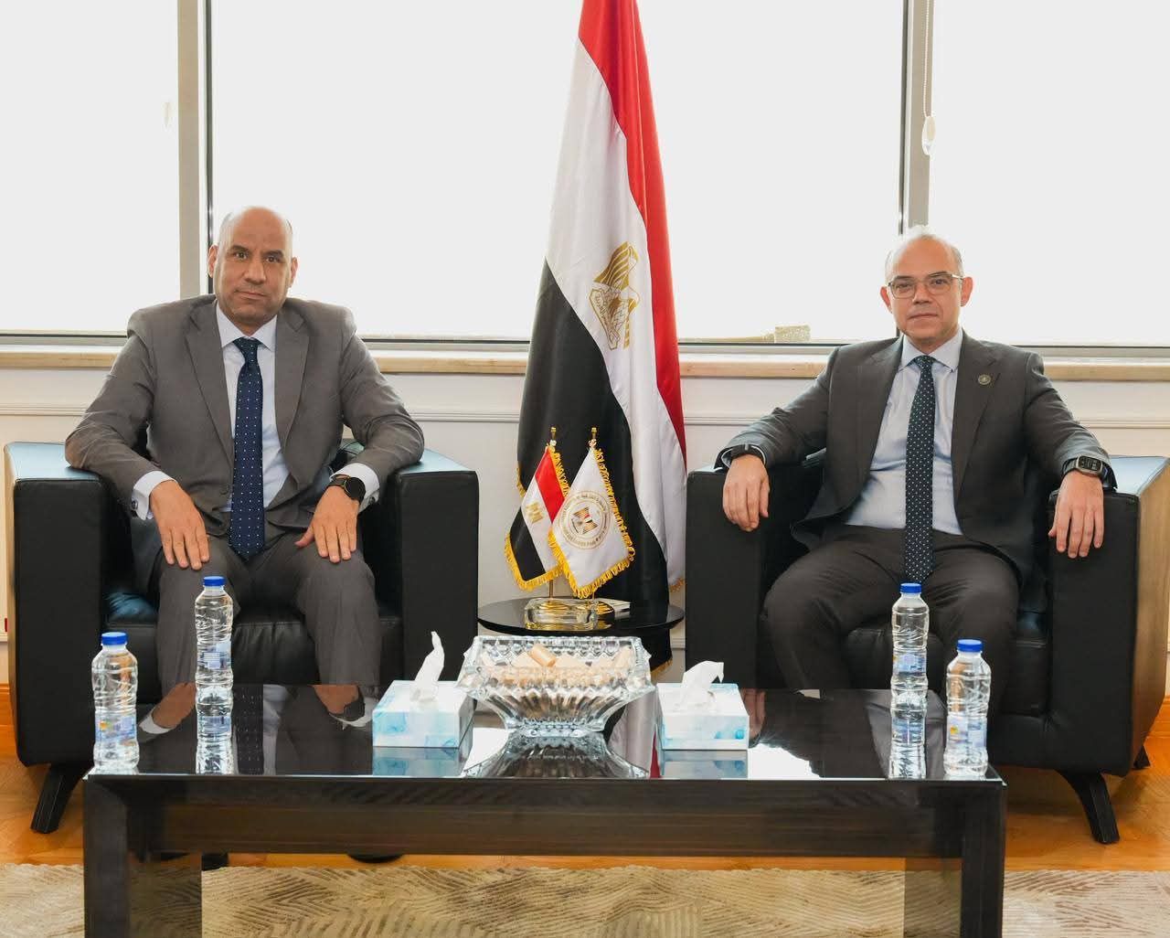 بيان صادر عن وزارتي الاستثمار والتجارة الخارجية والعمل: