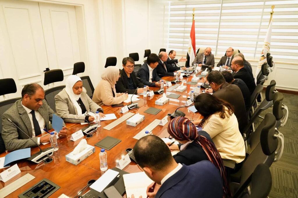 fb_img_17768577139198064018944074458657-1024x683 بيان صادر عن وزارتي الاستثمار والتجارة الخارجية والعمل: