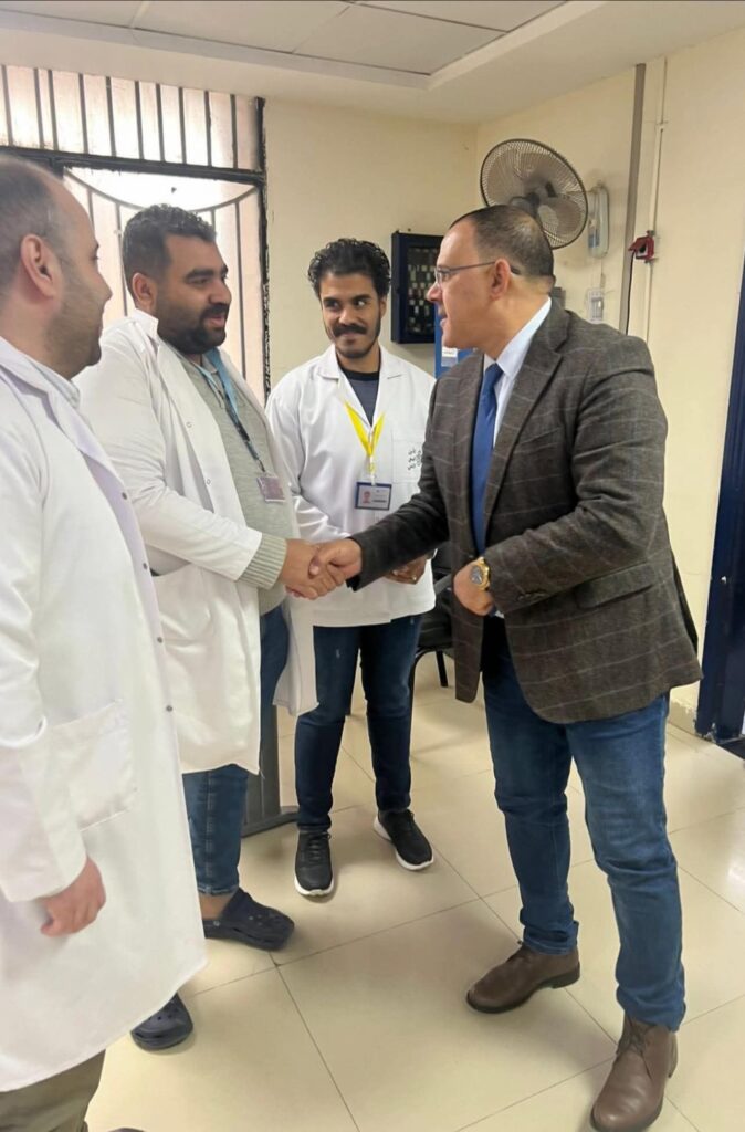 img-20260401-wa00234568110155158801621-674x1024 لضمان إستدامة الخدمات الطبية وجاهزية المنشآت خلال التقلبات الجوية جولات مفاجئة مكثفة&nbsp; الدكتور إسماعيل الحفناوي