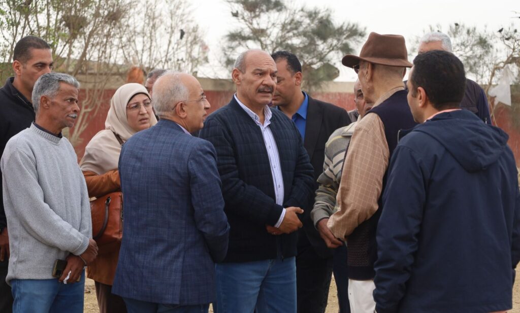 img-20260401-wa01048189200450974798655-1024x617 محافظ السويس يتابع سير العمل بجراج جهازي التجميل والنظافة