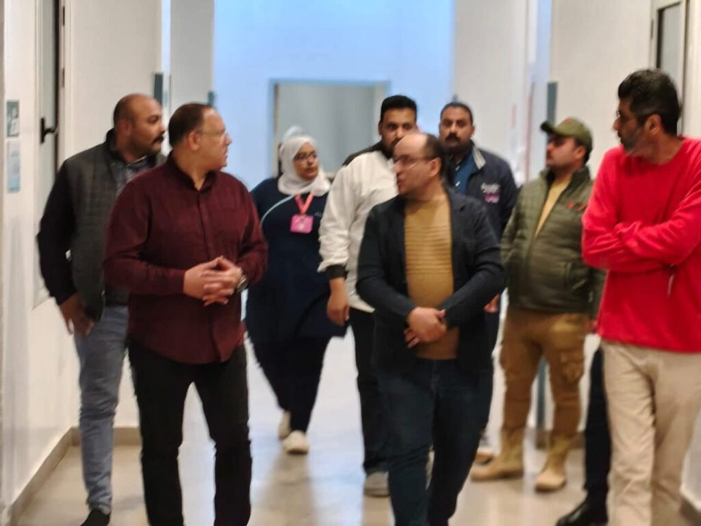 img-20260404-wa00052604104571501844324-1024x768 الدكتور إسماعيل الحفناوي يقود جولات ليلية حاسمة بالعطلة الرسمية بمستشفى الرمد التخصصي