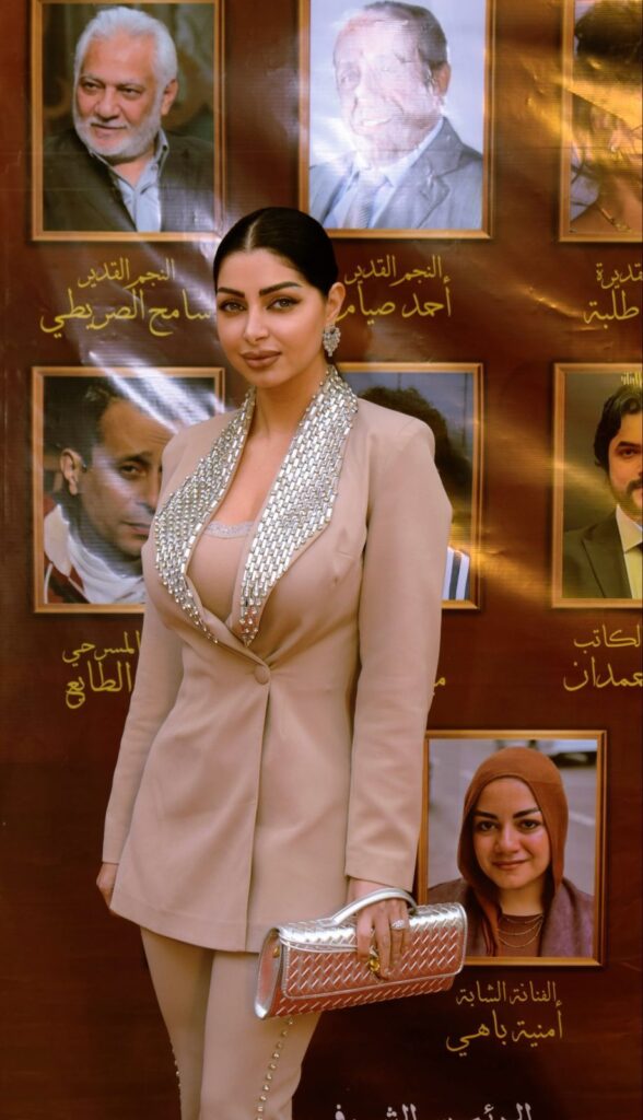 img-20260404-wa00456490573384148299602-588x1024 تكريم النجمة كلوديا حنا في ختام ملتقى نغم المسرحي بالإسكندرية ومشاركتها في تحكيم العروض الكبرى بدورة مازن الغرباوي