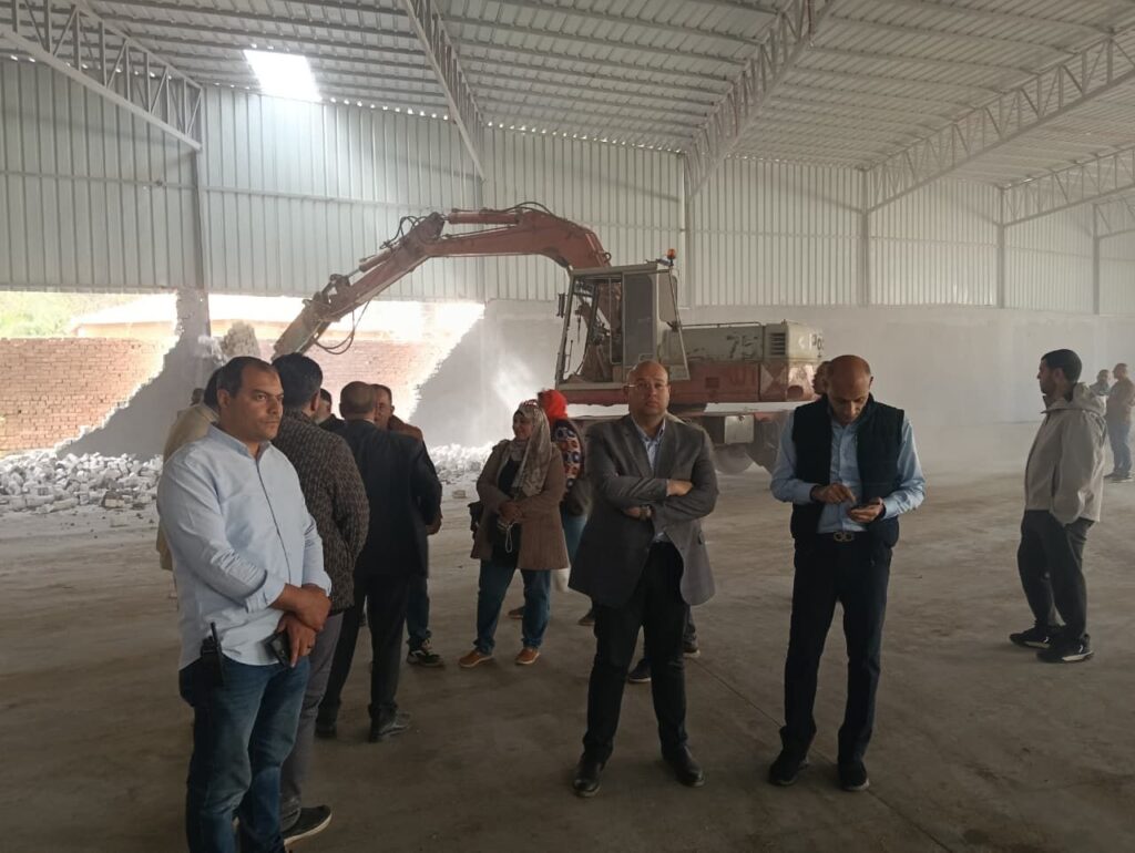 img-20260404-wa01662471181186392619178-1024x770 الأنصاري يؤكد من موقع الإزالة: "لا تهاون مع المخالفين"