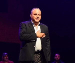 img-20260404-wa01742017099374707761260-300x251 غرام في الكرنك" مشروع مسرحي من إخراج تامر عبدالمنعم وافتتاحه الصيف المقبل