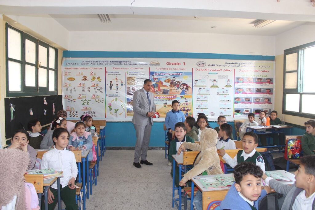 img-20260405-wa00222879546005251736041-1024x682 في جولة مفاجئة بأطفيح .. " عطية " يستبعد مدير مدرسة للتقصير في أداء مهام عمله