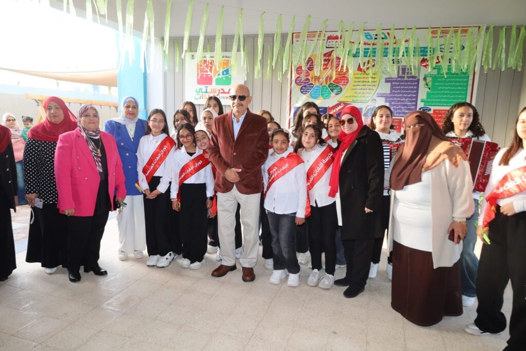 img-20260406-wa0012237450184594165716-1024x683 محافظ السويس يطلق مبادرة نجوم الملاعب في كل مدرسة بطل من مدرسة اللغات الفرنسية بحي السويس